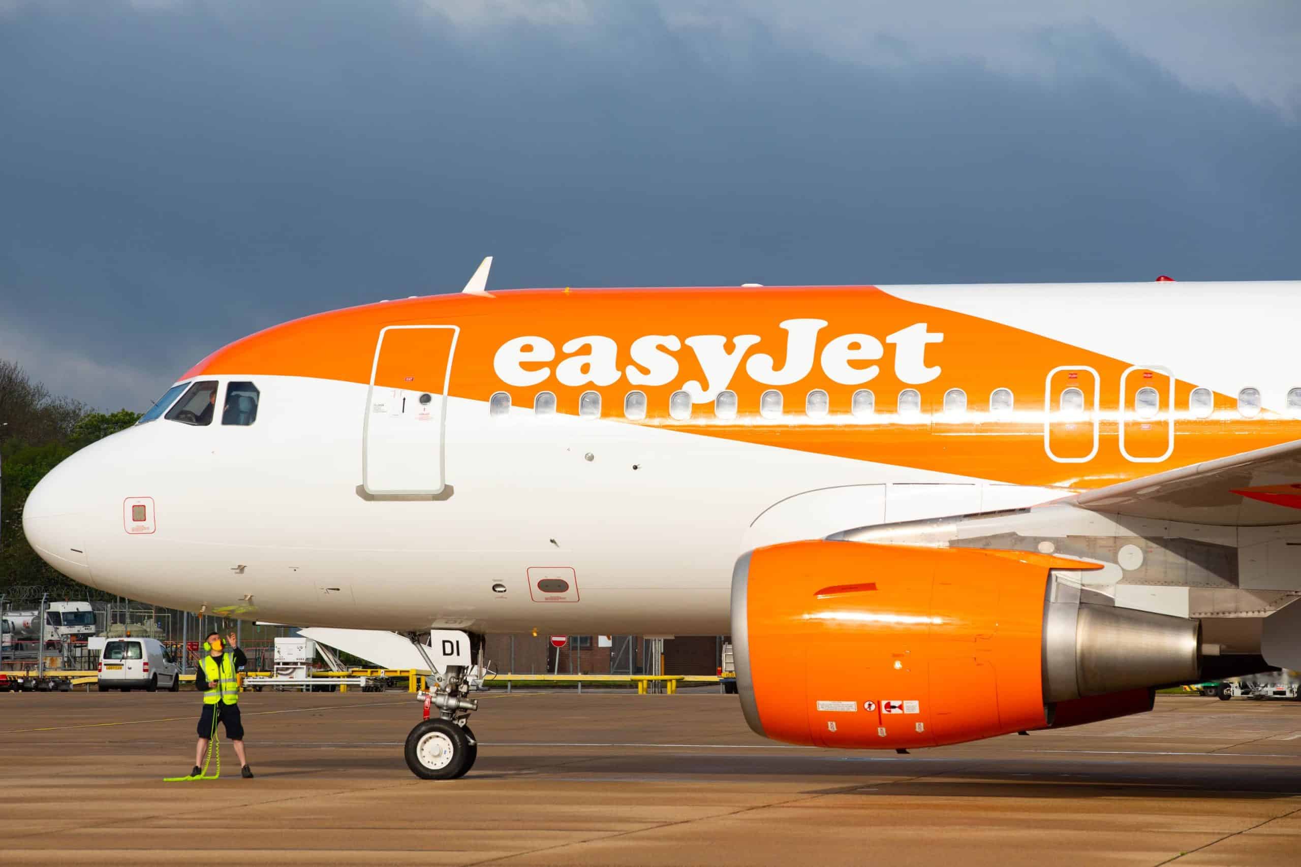 EasyJet suspends flights to Israel