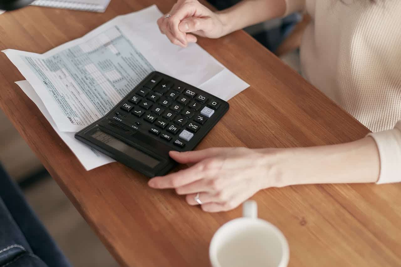 8 Common Invoicing Mistakes Small Businesses Make and How to Avoid Them