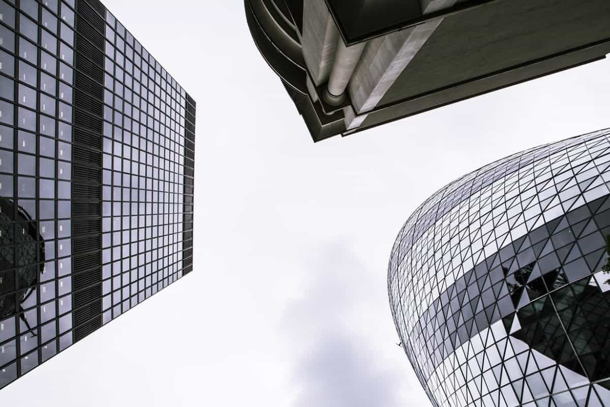 How are Regulatory Changes Affecting the UK Gambling Sector?
